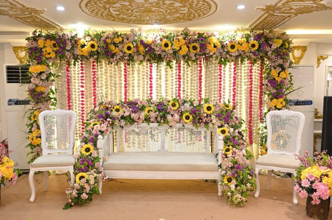 Decoration by Golden Sparrow Events
